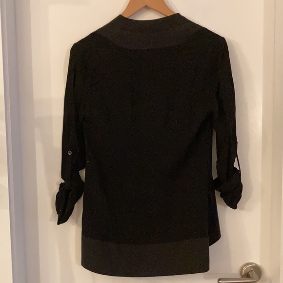 3/$15 GUESS Draped shacket - Picture 3 of 3